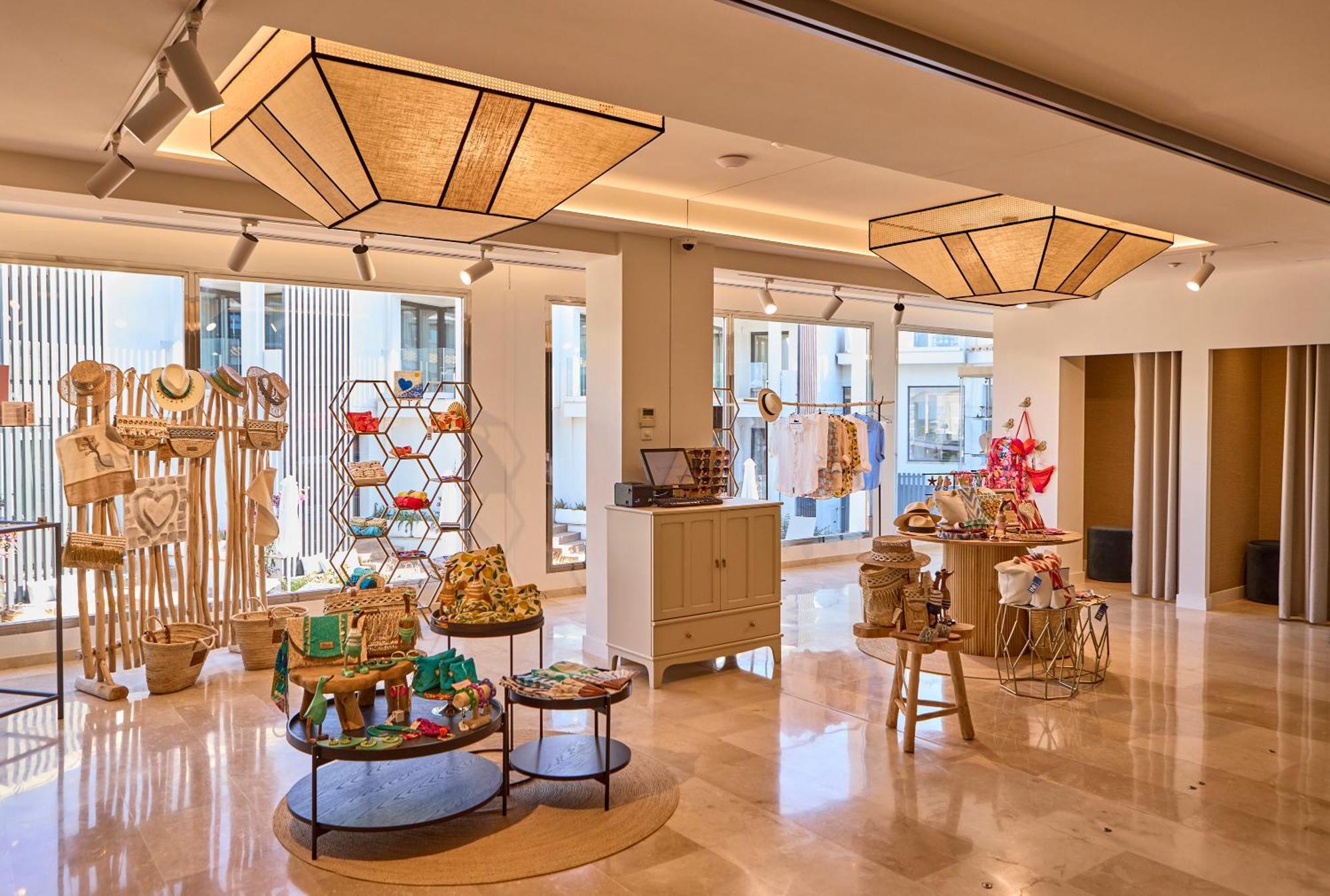 Universal Grand Leon & Spa Colonia de Sant Jordi Dış mekan fotoğraf