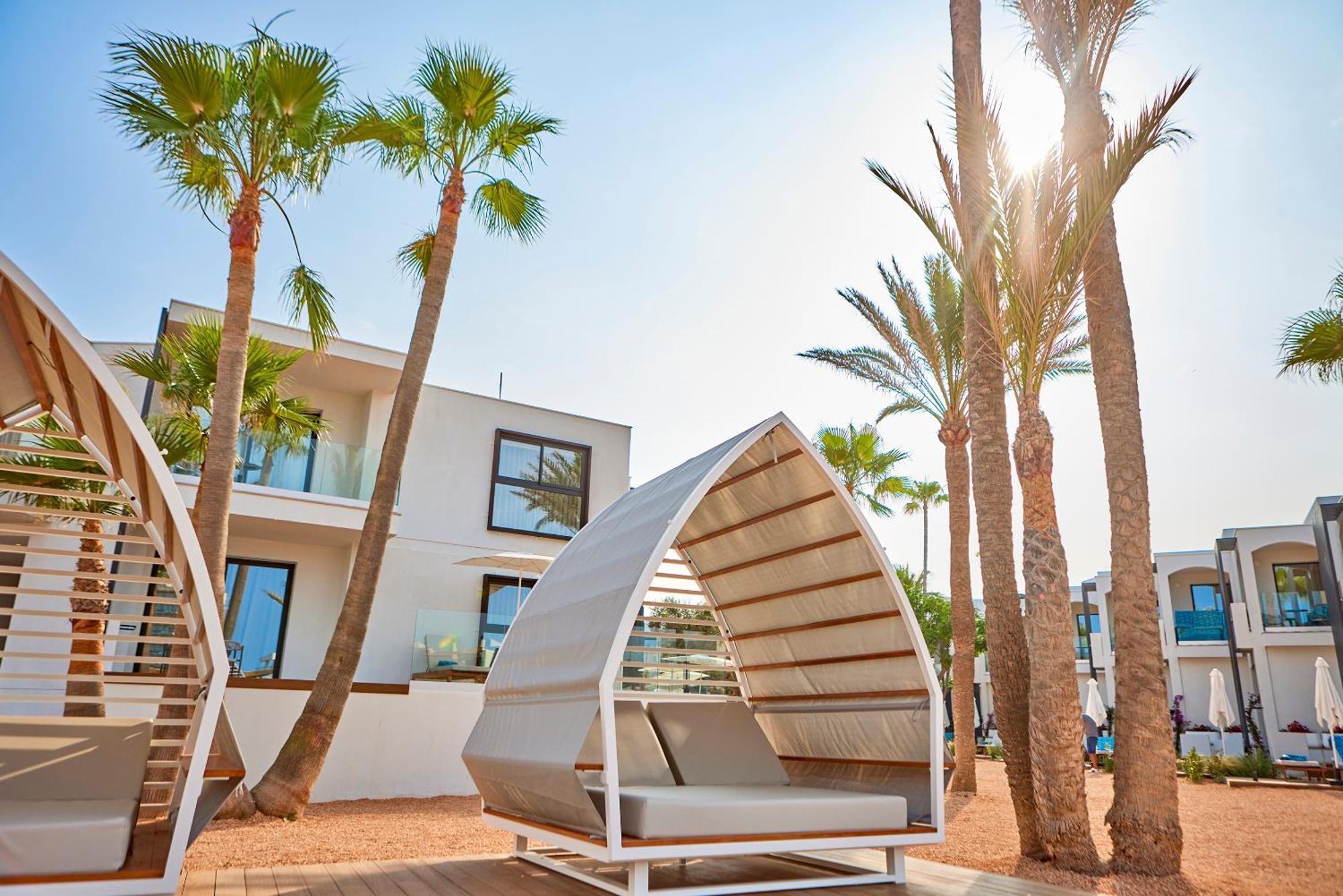Universal Grand Leon & Spa Colonia de Sant Jordi Dış mekan fotoğraf